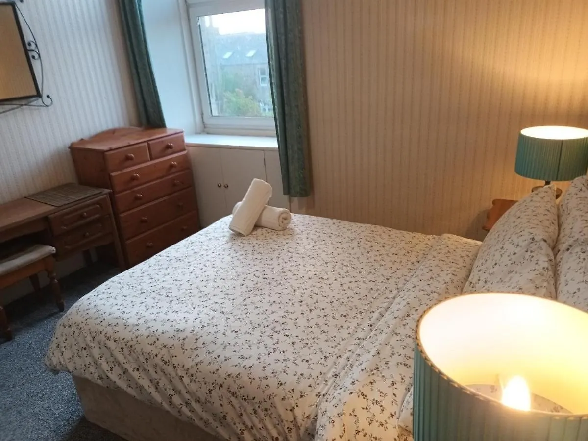 Central Victorian 3 Bedroom Apartment With Free Parking And Private Garden Edimburgo Reino Unido