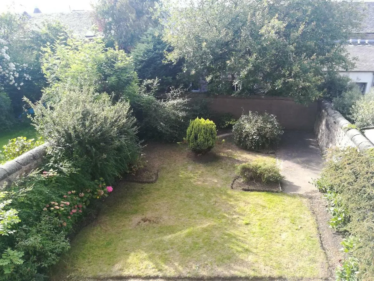 Central Victorian 3 Bedroom Apartment With Free Parking And Private Garden Edimburgo Reino Unido