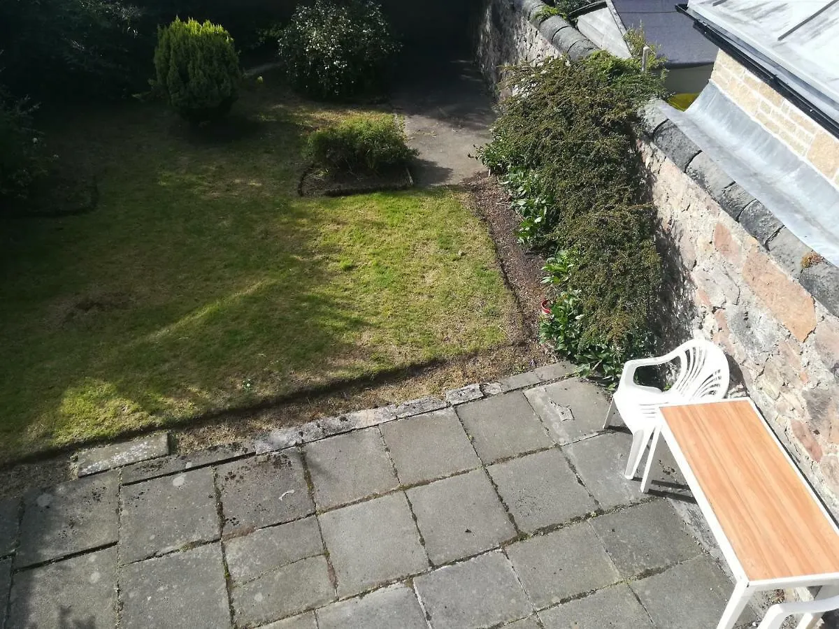 إدنبرة Central Victorian 3 Bedroom Apartment With Free Parking And Private Garden 0*,